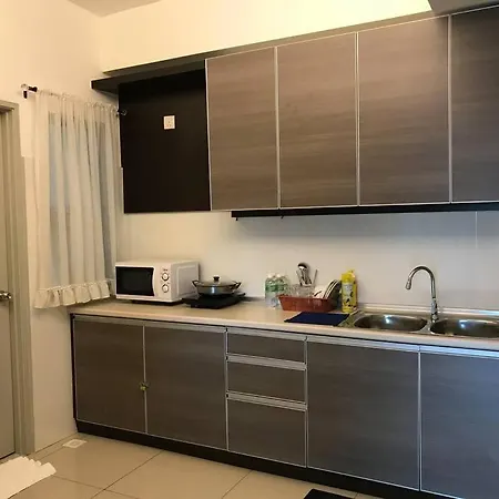 Thr339 Kinta Riverfront Suites -6Pax Ipoh Exterior photo