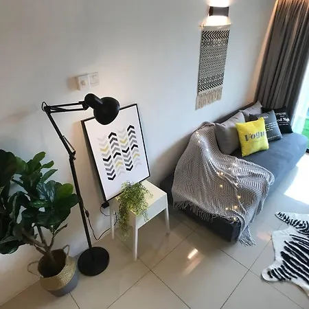 Thr339 Kinta Riverfront Suites -6Pax Ipoh Exterior photo