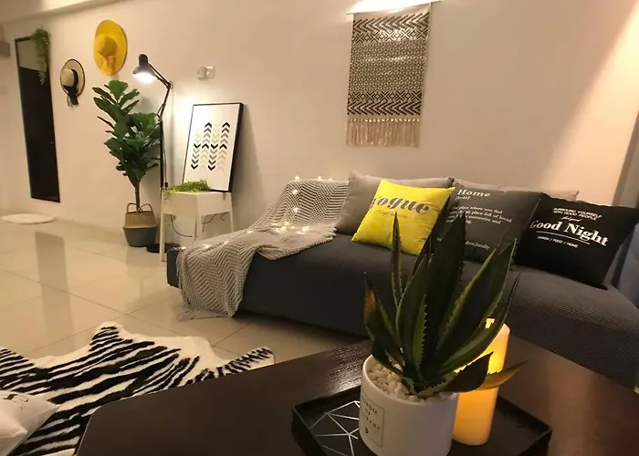 Thr339 Kinta Riverfront Suites -6Pax