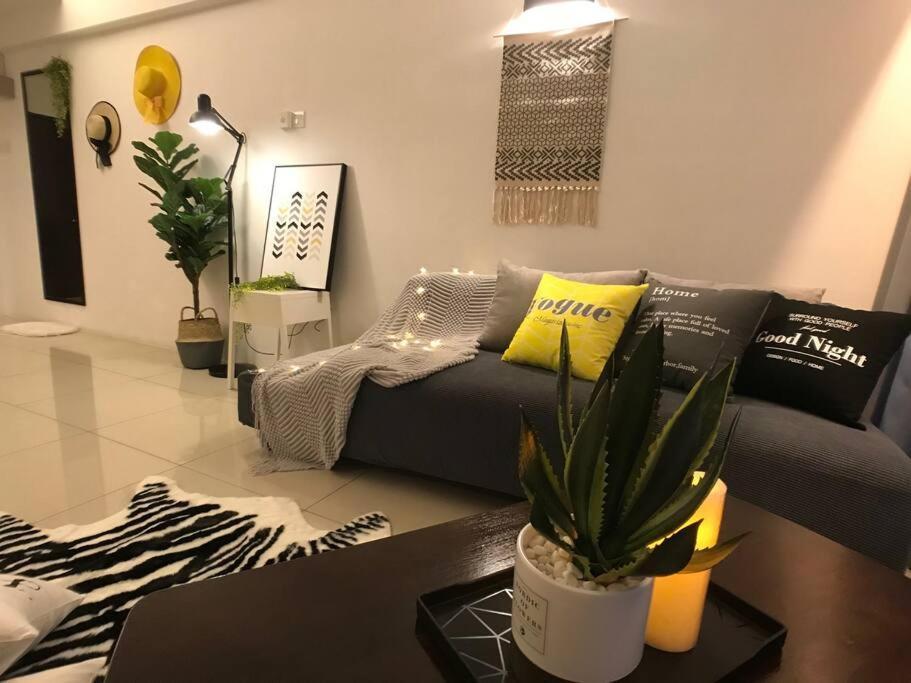Thr339 Kinta Riverfront -6pax Apartment *