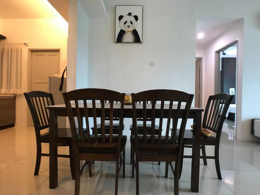 Thr339 Kinta Riverfront -6pax Apartment *